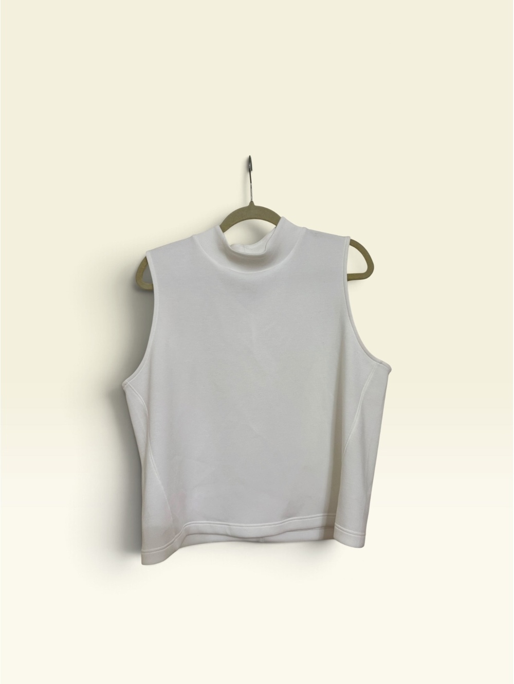 SPANX Women's White Sleeveless Mock Neck Top Size 1X Air Essentials